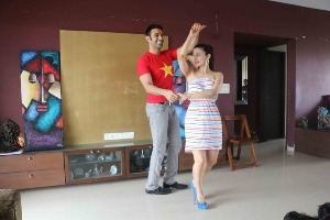Amisha Patel learns western dance from Sandip Soparrkar
