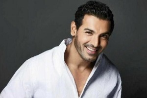 John Abraham turns singer with Tapori song in Welcome Back !